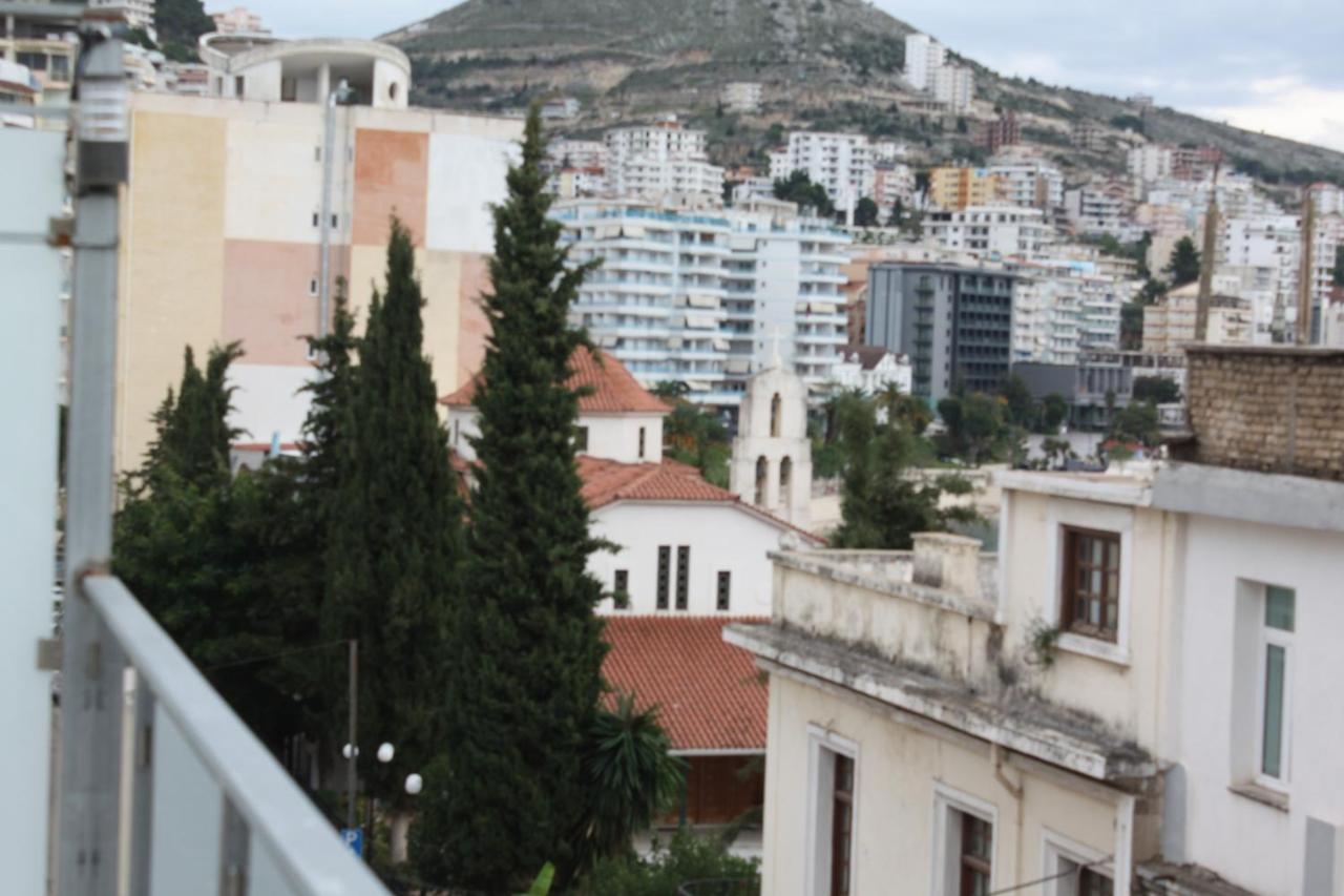 Jonian Central Condos Sarandë Exteriör bild