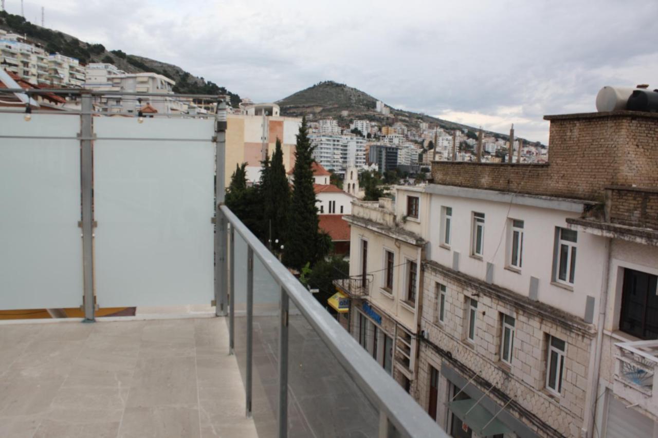 Jonian Central Condos Sarandë Exteriör bild